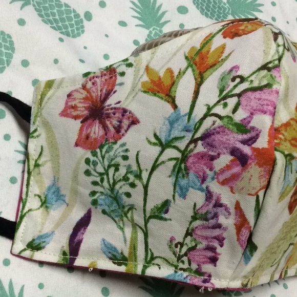 Rustic floral butterfly face mask handmade - Picture 3 of 7